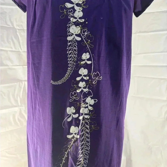 Kiyomi of Hawaii Purple Ruched Muu Muu - Picture 4 of 7